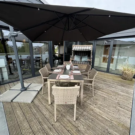 Luv Und Lee Penthouse